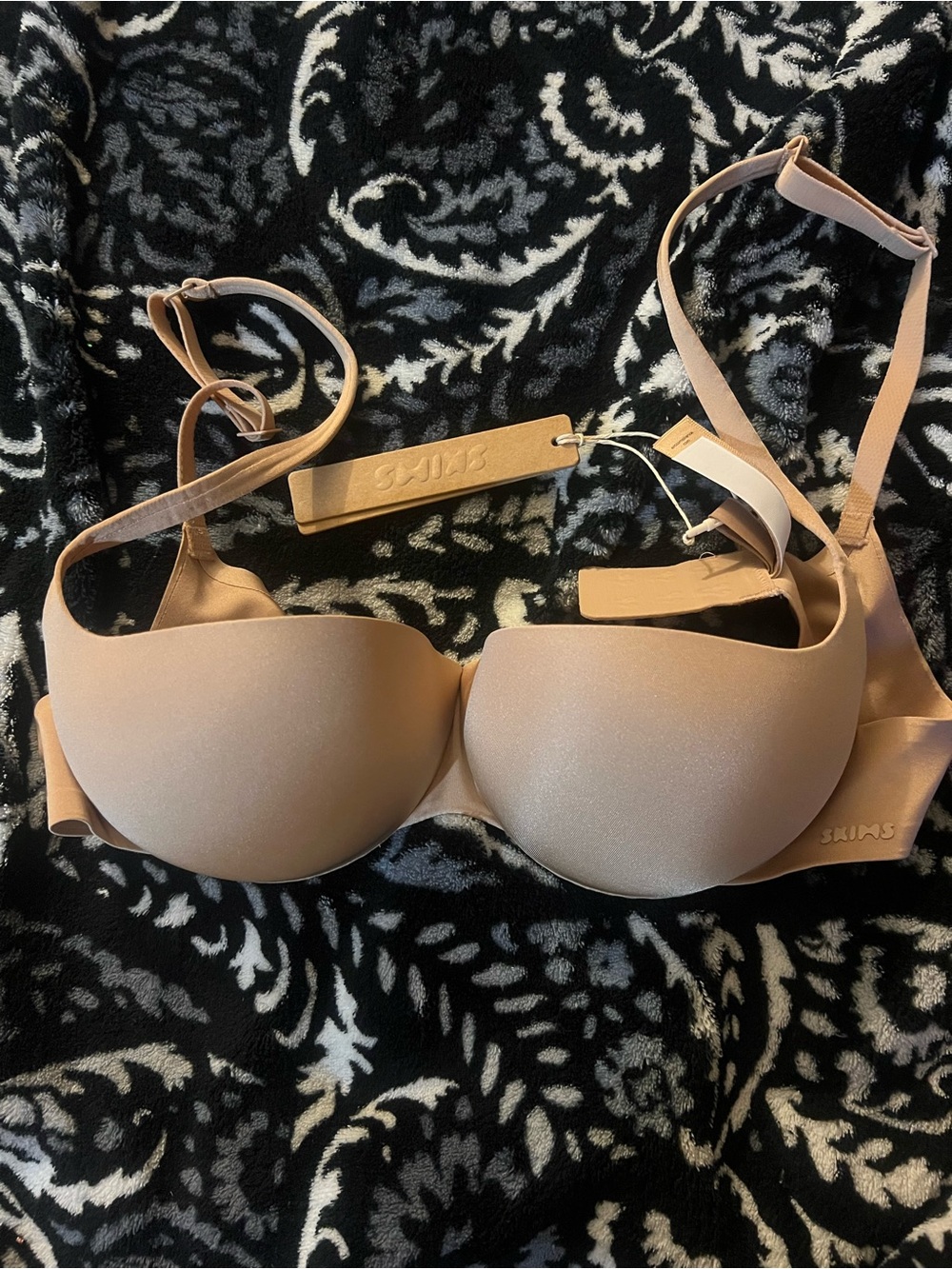 skims ultimate push-up balconette bra 32A